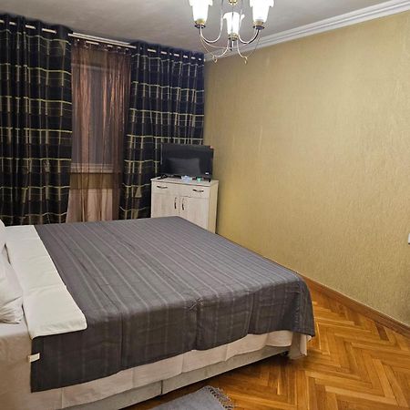 Bulevardul Dacia 18 Кишинев Екстериор снимка